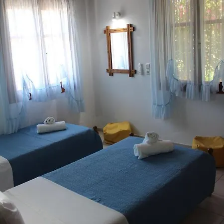 Anastazia Paradise Κολιός