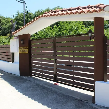 Anastazia Paradise * Kolios