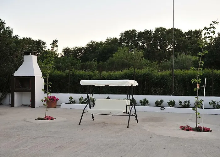 Anastazia Paradise *